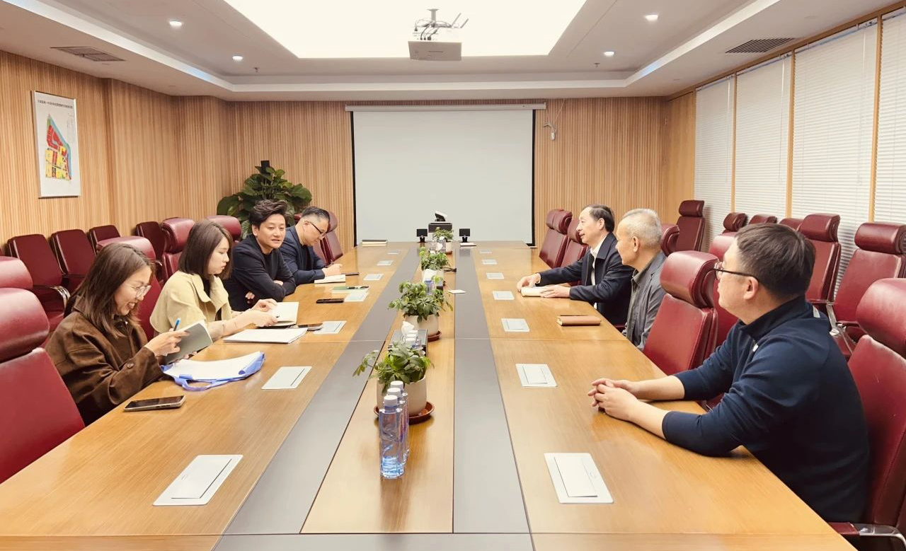 引才服务 | 天津经济技术开发区人社局副局长王平凡莅临滨海—中关村协同创新示范基地座谈交流 聚力打造高质量就业见习平台​